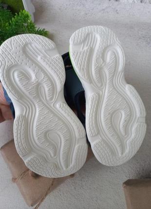 Дитячі шкіряні босоніжки сандалі5 фото