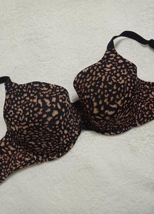 Бюстгальтер гладкий с леопардовым принтом
