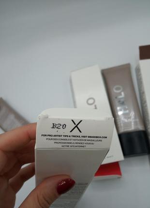 Smashbox halo healthy glow all-in-one tinted moisturizer spf 25 тональний крем5 фото