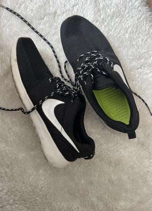 Кросівки nike