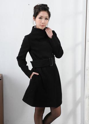 Брендовое черное демисезонное пальто с поясом и карманами dorothy perkins шерсть этикетка1 фото