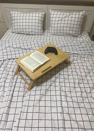 Постель в клетку