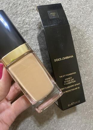 Dolce&gabbana perfect reveal lift foundation жидкая тональная основа с омолаживающим эффектом № 144.3 фото