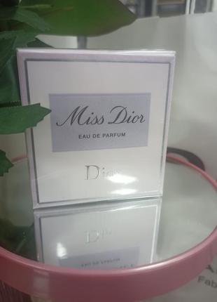 Парфумована вода christian dior miss dior eau de parfum 2021 30 мл