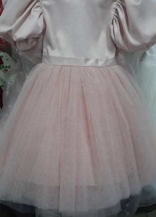Праздничное пышное платье для девочки1 фото