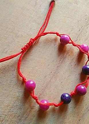 Браслет красная нить с чароитом
