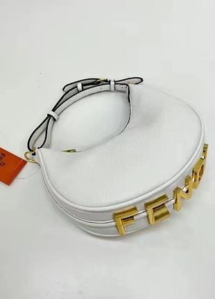 Сумка в стиле fendi