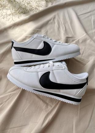 Жіночі кросівки nike cortez  найк кортез