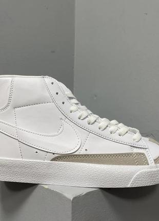 Жіночі кросівки nike  blazer mid ‘77 vintage ‘full white’ 36