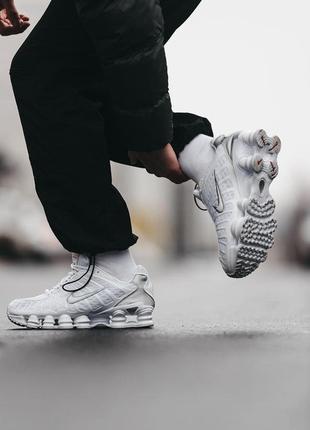 Кроссовки nike  женские,мужские найк