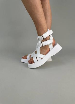 Стильные белые женские сандалии/босоножки на толстой подошве на липучках кожаные/кожа-женская обувь2 фото