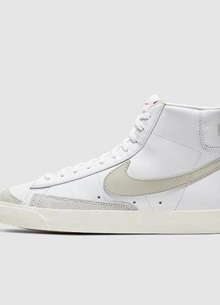 Женские кроссовки  nike blazer mid '77 vintage white 36