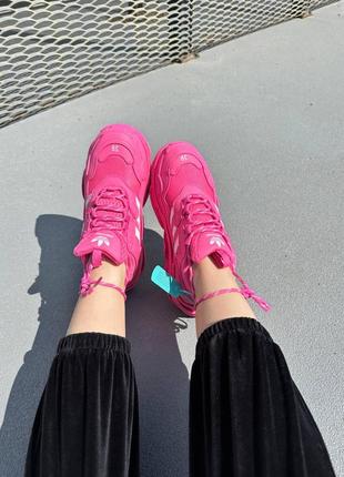 Демисезонные розовые кроссовки balenciaga x adidas рожеві жіночі кросівки balenciaga x adidas9 фото