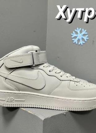 Женские кроссовки nike  air force 1 high white fur premium 37