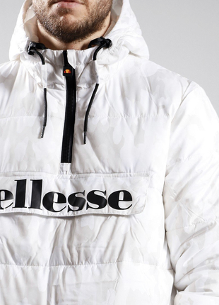 Теплий анорак від цікавого бренду ellesse leol jacket off white який буде вас гріти у любу погоду4 фото
