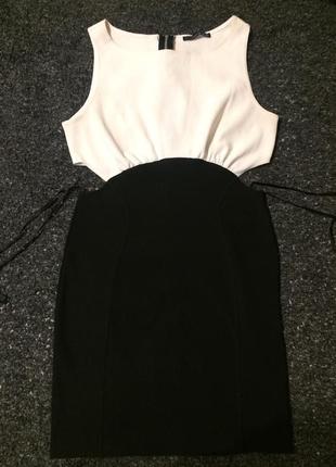 Atmosphere платье сукня бело-чёрное с боковыми вырезами