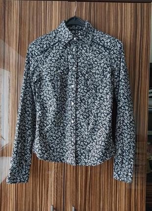 Фирменная стильная натуральная хлопковая рубашка с длинным рукавом в цветочный принт america today
