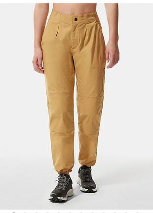 Брюки фирмы The North Face