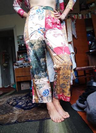 Платье в стиле зара цветочное пэчворк бохо стиль атласное платье комплект с брюками10 фото