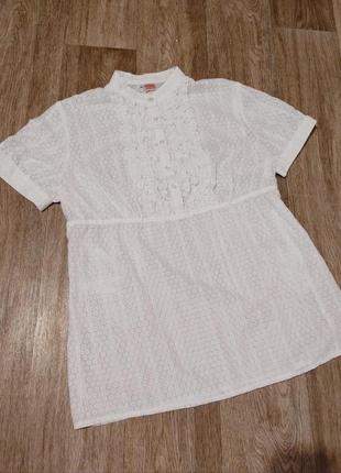 Белая женская футболка, белая женская блуза, женская обувь, женская одежда, распродажа1 фото