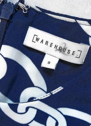 Новое стильное платье warehouse синего цвета dark navy с модным принтом белыми цепями9 фото