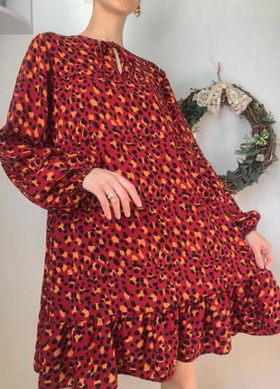 Платье с пышными длинными объёмными рукавами сарафан трапеция с воланами трендовая леопардовый принт4 фото