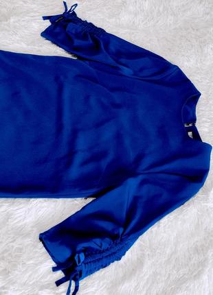 Трендовое платье синего цвета с завязками на рукавах h&amp;m3 фото