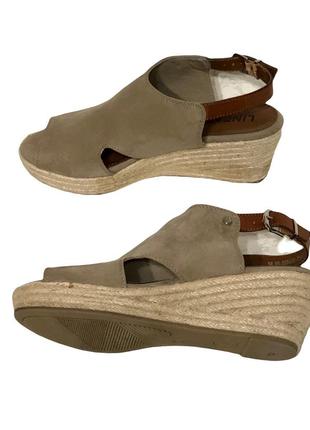 Жіночі шкіряні босоніжки 38-й розмір