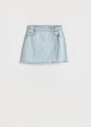 Трендовые стильные джинсовые шорты с запахом юбки от reserved❤️5 фото
