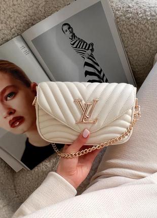 Сумка клатч на цепочке в стиле lv wave multi pochette milk