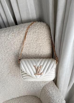 Сумка клатч на цепочке в стиле lv wave multi pochette milk