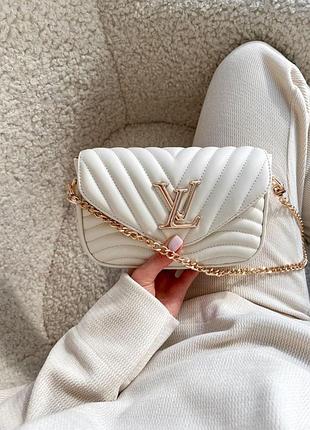 Сумка клатч на цепочке в стиле lv wave multi pochette milk