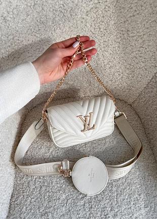 Сумка клатч на цепочке в стиле lv wave multi pochette milk