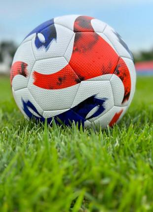 Футбольный мяч adidas4 фото