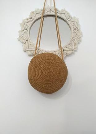 Тренд кругла плетена сумка літня бежева коричнева сумочка під ротанг солому9 фото