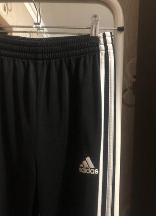 Спортивні штани adidas
