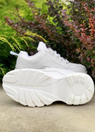 Buffalo london low leather white . шикарні жіночі шкіряні кросівки на платформі😍4 фото