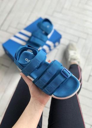 Босоножки женские  adidas adilette blue white