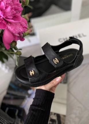 Босоніжки жіночі chanel sandals black 36