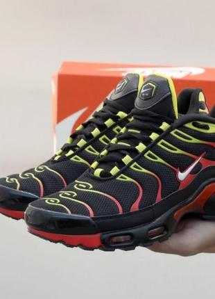 Мужские кроссовки  nike air max plus tn black red yellow white