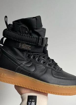 Жіночі кросівки  nike air force 1sp 36
