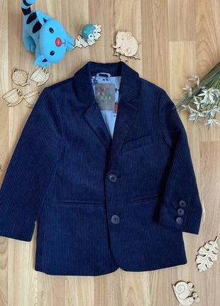 Фирменный пиджак tu ( 2018 г) малышу 3-4 года состояние нового