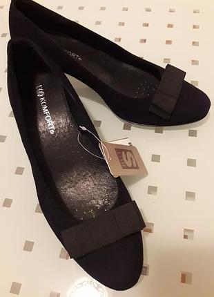 Шкіряні жіночі туфлі