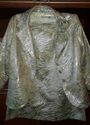 Ошатний костюм rickie freeman for teri jon