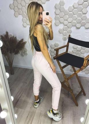 Женские спортивные штаны джогеры с манжетом3 фото