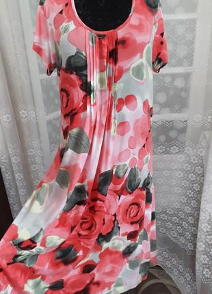 Летнее яркое платье фирмы nalla,14 размера