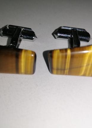 Запонки из камня тигровый глаз. европа