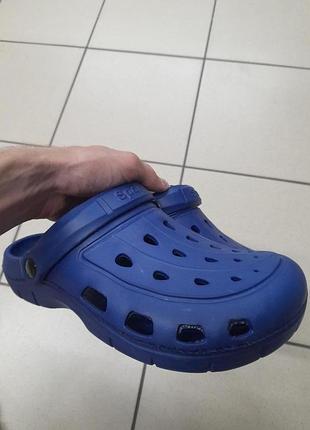 Тапочки кроксы
