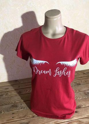 Жіноча футболка