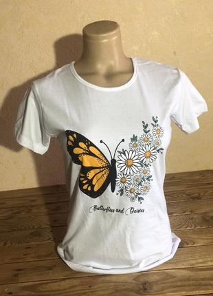Женская футболка бабочка